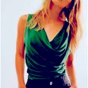 FREE PEOPLE a GREEN CITY NIGHTS TUCK IN TOP. BY FREE PEOPLE!